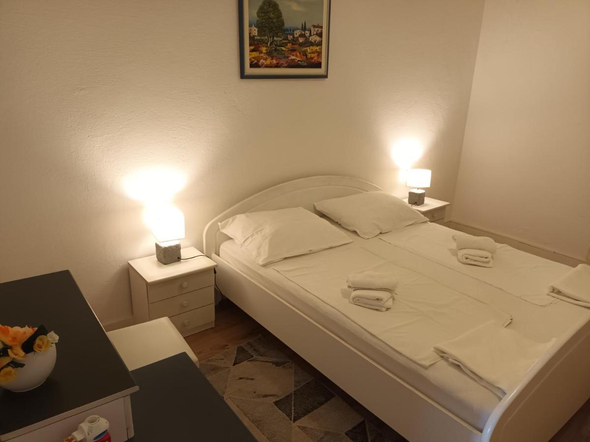 Apartments Verica 帕格 外观 照片